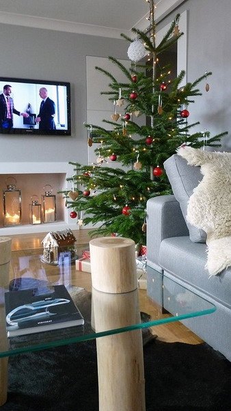 How to decorate your 2022 Christmas tree?
