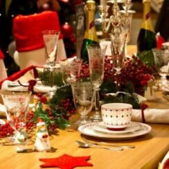 Ideas For Decorating The New Year’s Table 2024