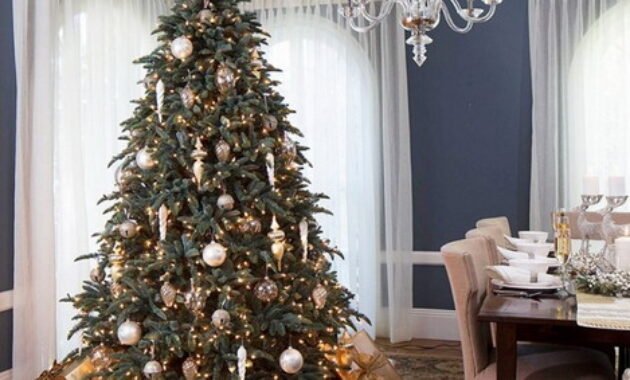 How to decorate an apartment for New Year 2024